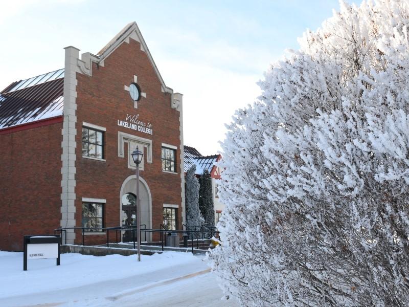 Alumni Hall in the winter
